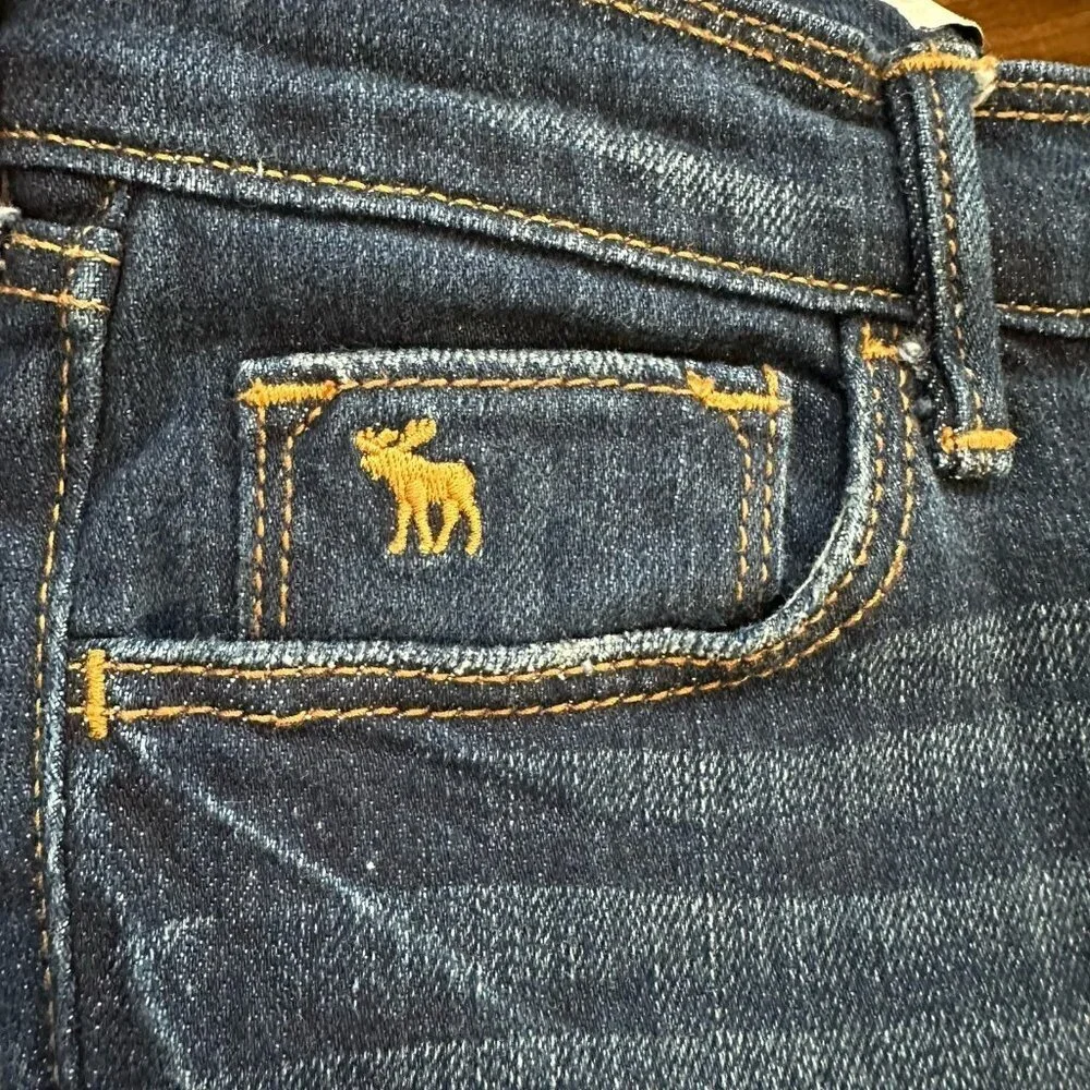 Abercrombie kids Bermuda Jean shorts
